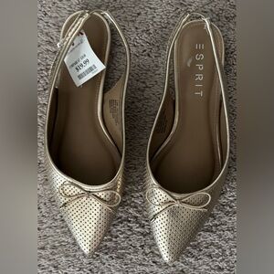 NWT Esprit Metallic Gold Perforated Flats SZ 7.5